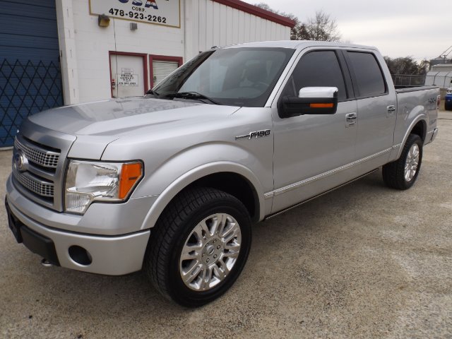 2011 Ford F150 2500 4X4 8FT BED
