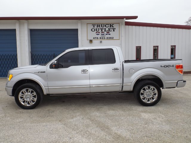 2011 Ford F150 2500 4X4 8FT BED