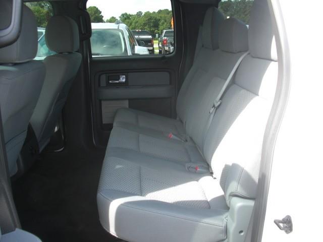 2012 Ford F150 WGN XRS 6-spd Manual (natl)