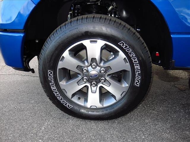 2013 Ford F150 SE ONE Owner Clean Carfax Van