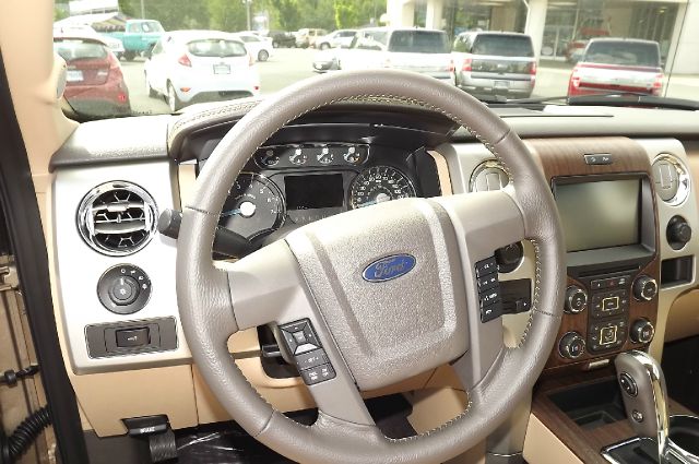 2013 Ford F150 XLT Supercrew Short Bed 2WD