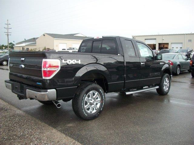2013 Ford F150 Base