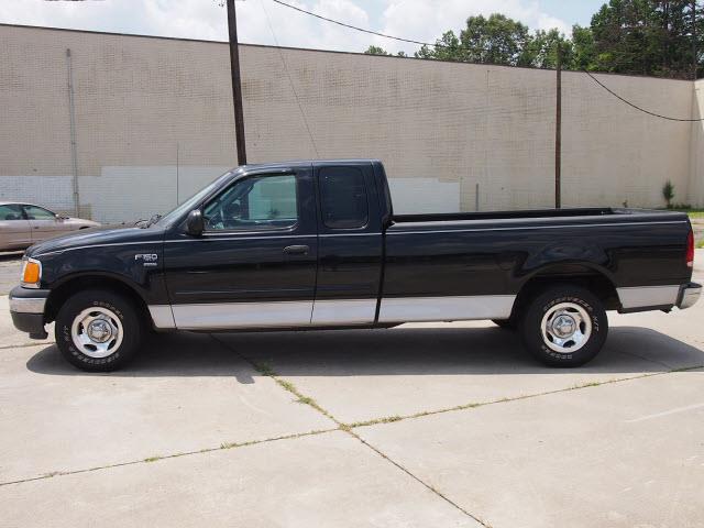 2004 Ford F150 Heritage ESi
