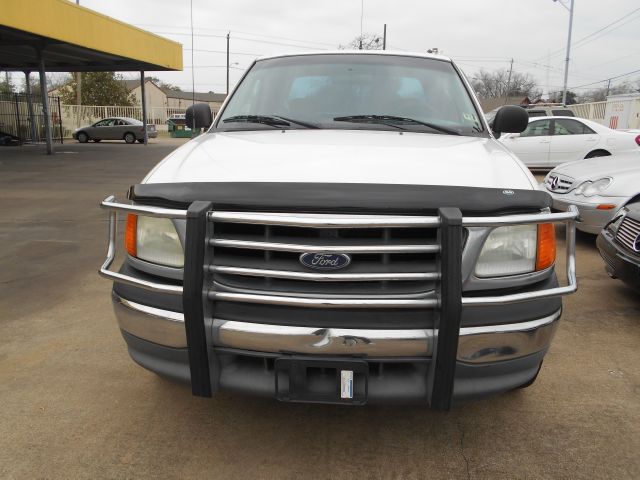 2004 Ford F150 Heritage 2.4 LX