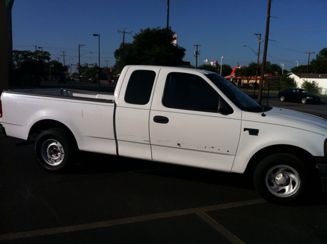 2004 Ford F150 Heritage 2.4 LX