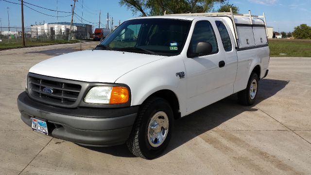 2004 Ford F150 Heritage SLE- 4X4