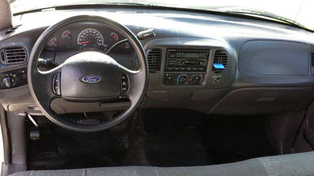 2004 Ford F150 Heritage SLE- 4X4