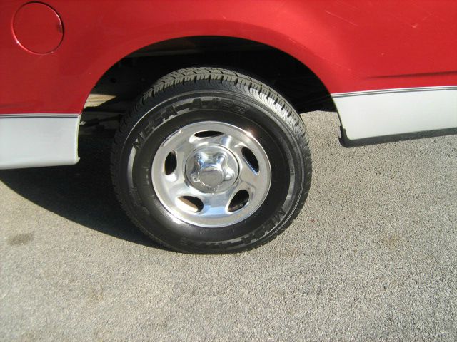 2004 Ford F150 Heritage XLT Supercrew Short Bed 2WD