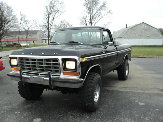 1979 Ford F250 4WD Access V6 AT (SE) 4x4 Truck