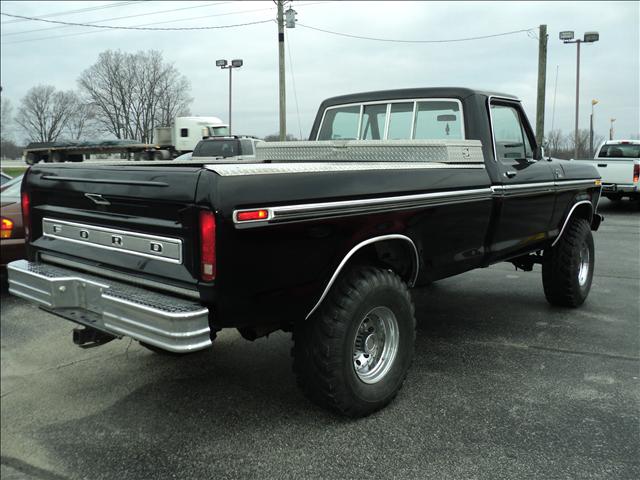 1979 Ford F250 4WD Access V6 AT (SE) 4x4 Truck