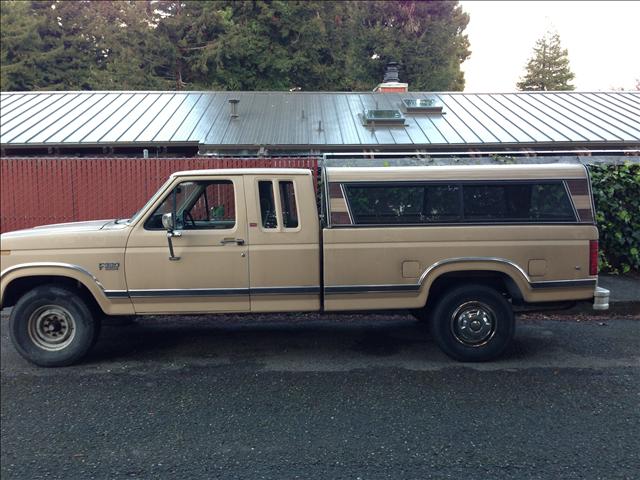 1986 Ford F250 Grand Touring 2WD