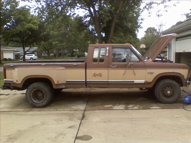 1986 Ford F250 Sport 4WD