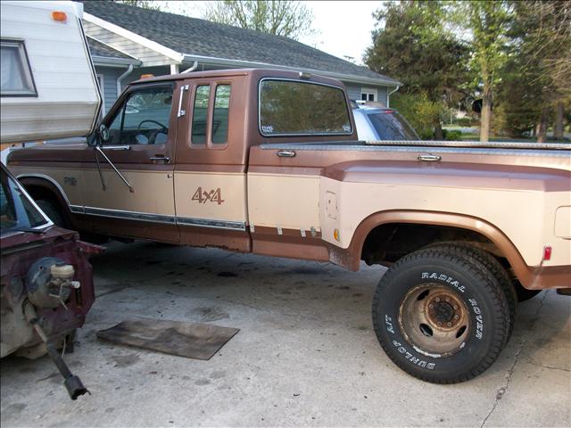 1986 Ford F250 Sport 4WD