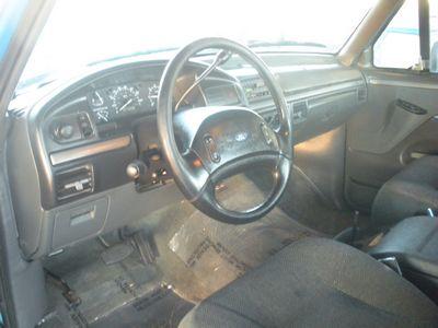 1993 Ford F250 LT Extended,8 FOOT BOX