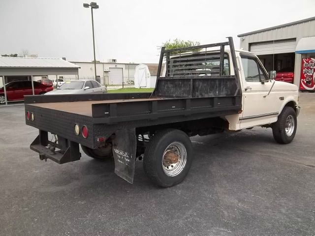 1993 Ford F250 4dr HB Auto PZEV