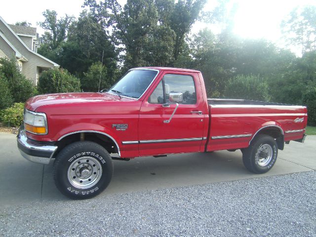 1995 Ford F250 4dr HB Auto PZEV