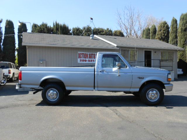 1995 Ford F250 CREW CAB XL 4X4