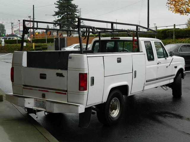 1996 Ford F250 Base GLT