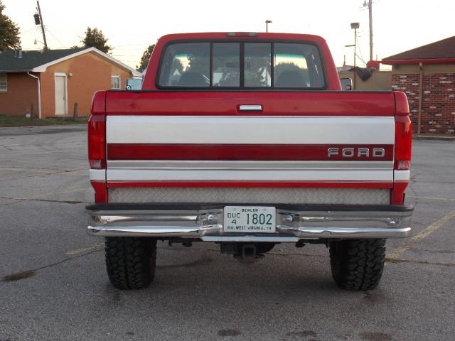1996 Ford F250 Reg Cab 108 WB