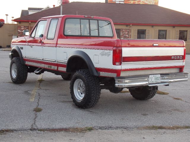 1996 Ford F250 Reg Cab 108 WB