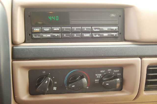 1996 Ford F250 2.4 LX