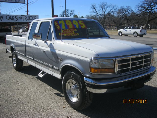 1997 Ford F250 4dr Quad Cab 160.5 DRW 4WD Laramie
