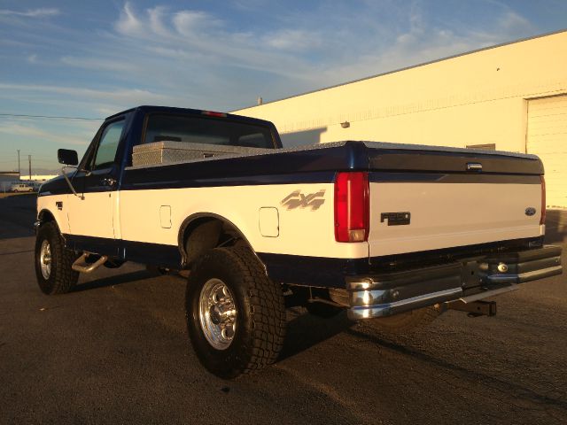 1997 Ford F250 CREW CAB 156lariat 4WD