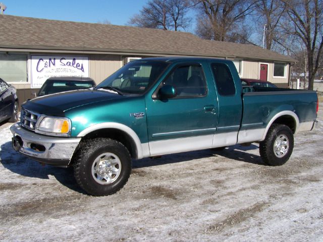 1998 Ford F250 XL 2WD Reg Cab