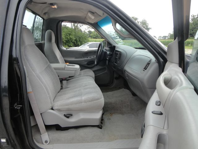 1998 Ford F250 1-own ROOF WING Htdseat WARR 38K MI