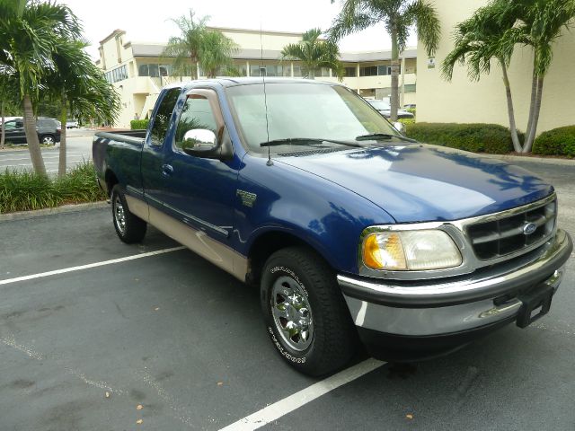 1998 Ford F250 XLT Supercrew Short Bed 2WD