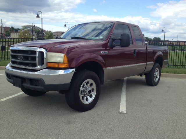 1999 Ford F250 SLT Special AWD