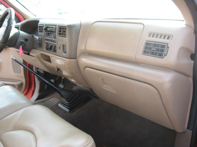 1999 Ford F250 FWD 4dr LS SUV