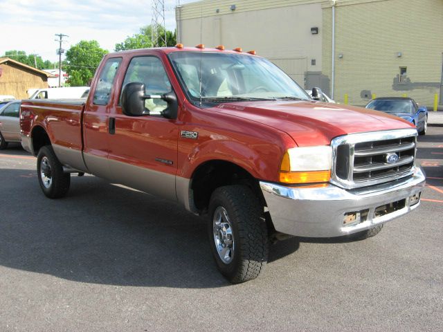 1999 Ford F250 FWD 4dr LS SUV