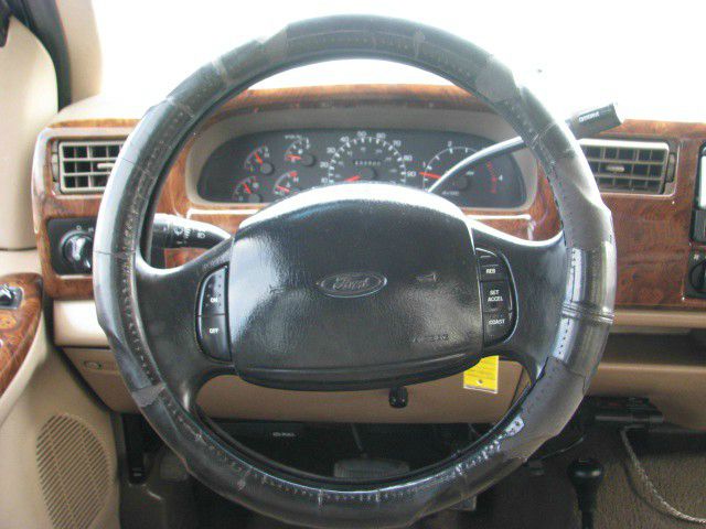 1999 Ford F250 3.2L Quattro S-line 6-speed Manual