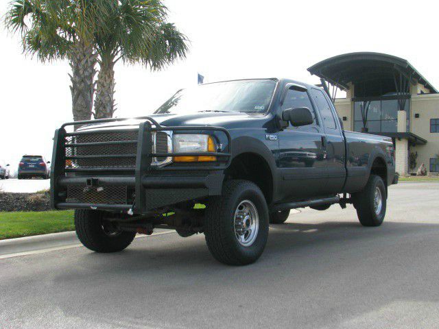 1999 Ford F250 3.2L Quattro S-line 6-speed Manual