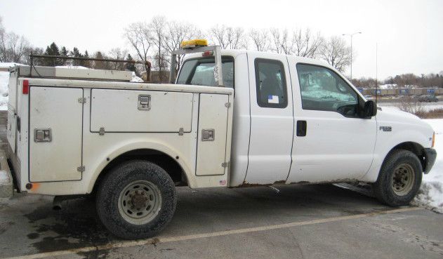 1999 Ford F250 2WD Supercab 145 FX2
