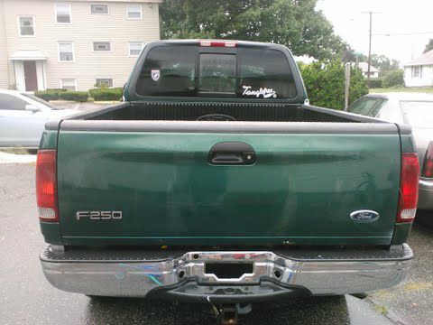 1999 Ford F250 XL 2WD Reg Cab