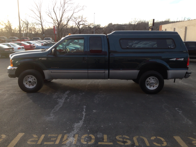 1999 Ford F250 Type S W/navigation