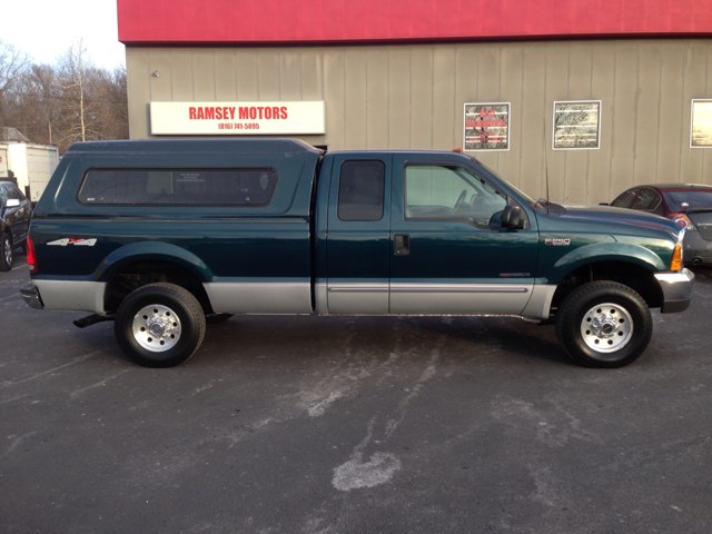 1999 Ford F250 Type S W/navigation