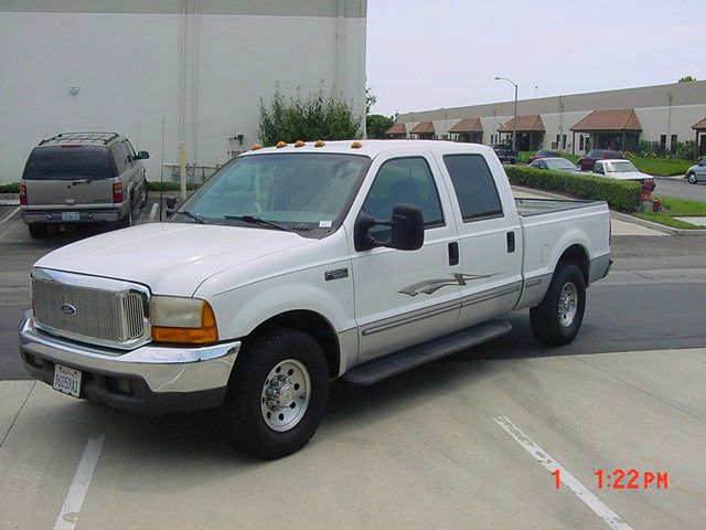 1999 Ford F250 SLT W/61k