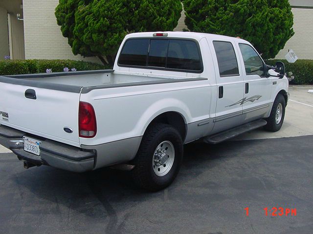1999 Ford F250 SLT W/61k