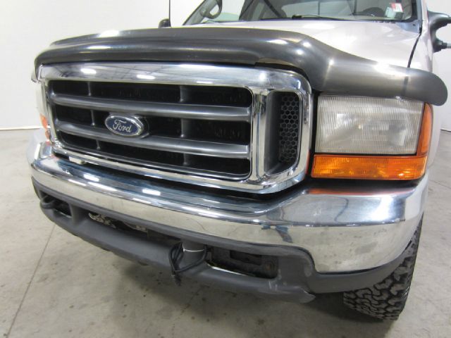 1999 Ford F250 Type S W/navigation