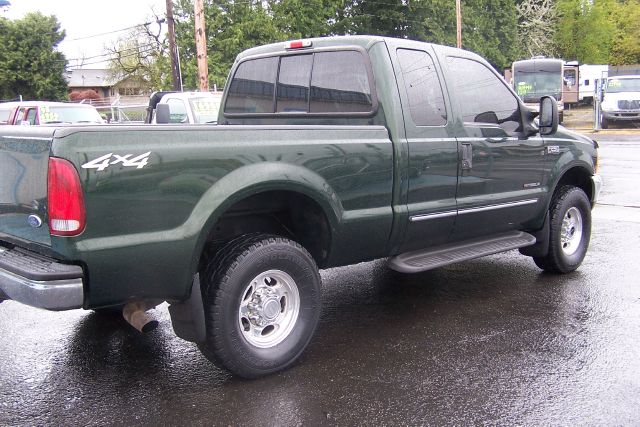 2000 Ford F250 Crew Cab 143.5 WB 4WD SLT