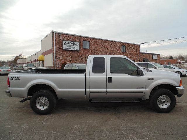 2000 Ford F250 SE Well Kept Alloy Wheels