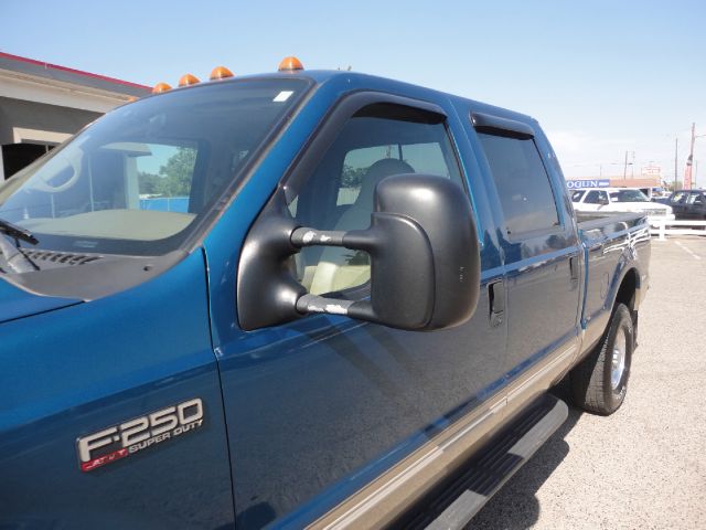 2000 Ford F250 EX W/ Navigation