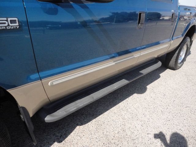 2000 Ford F250 EX W/ Navigation