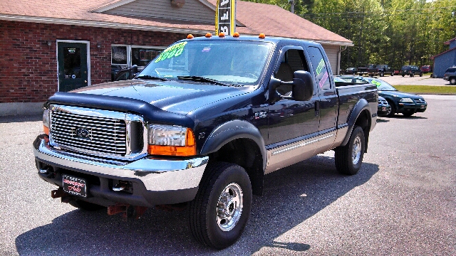 2000 Ford F250 Crew Cab 143.5 WB 4WD SLT