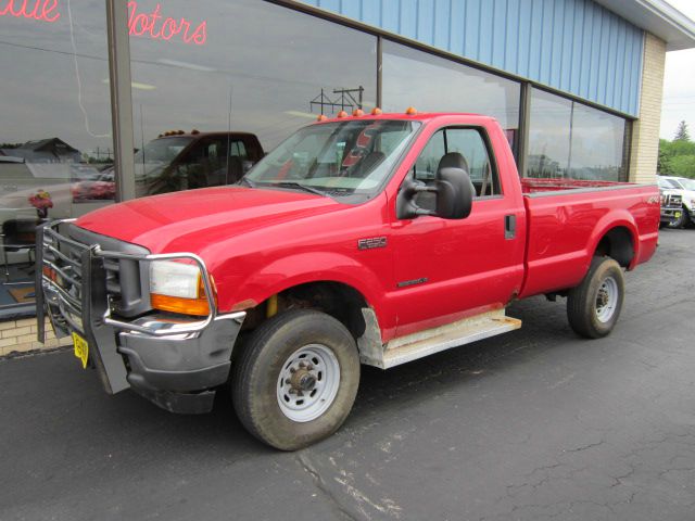 2001 Ford F250 Crew Cab Short Box 2-wheel Drive SLE