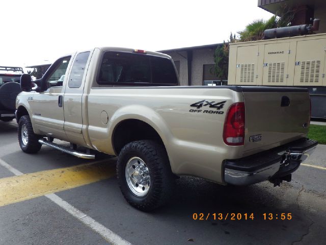 2001 Ford F250 SE Well Kept Alloy Wheels