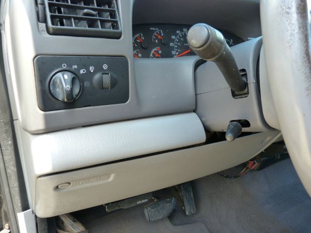 2001 Ford F250 EX W/ Navigation